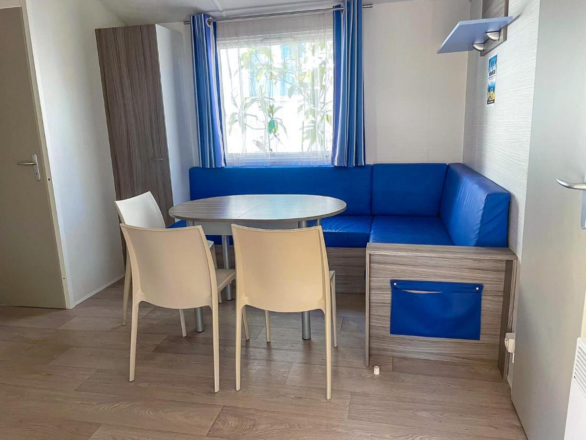 3 Bedroom Chalets Camping Lei Suves - Joycasa Roquebrune-sur Argens Ngoại thất bức ảnh