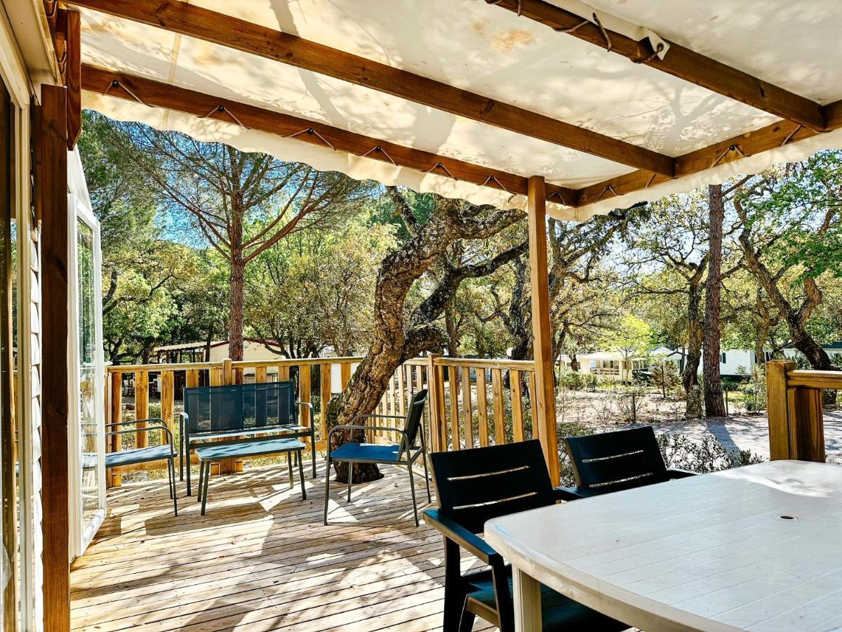 3 Bedroom Chalets Camping Lei Suves - Joycasa Roquebrune-sur Argens Ngoại thất bức ảnh