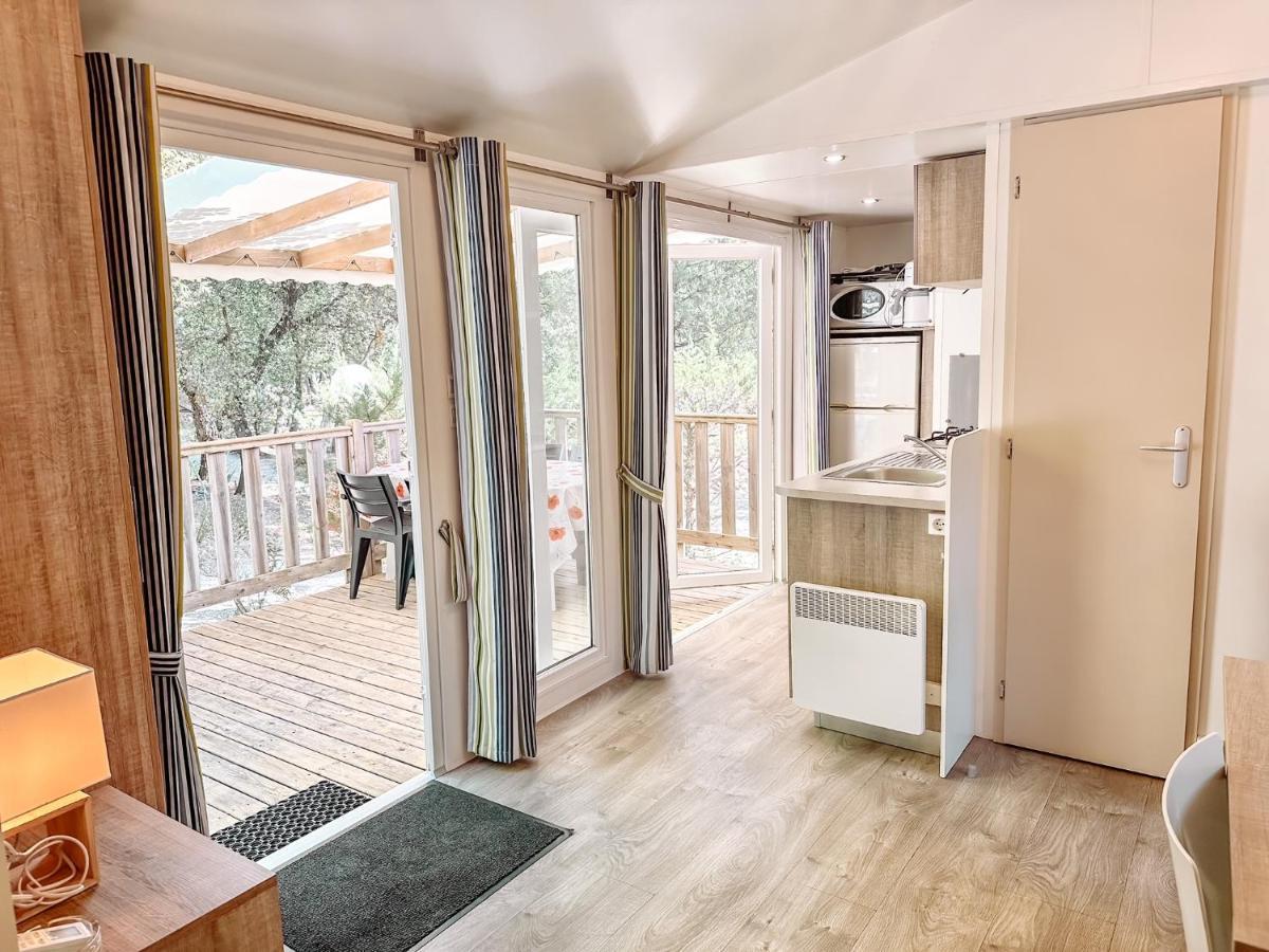 3 Bedroom Chalets Camping Lei Suves - Joycasa Roquebrune-sur Argens Ngoại thất bức ảnh